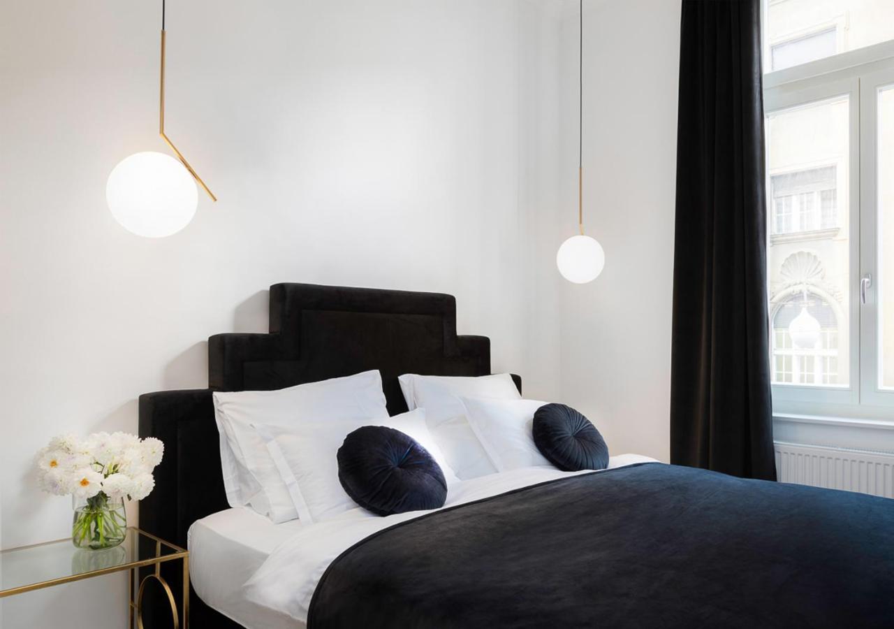 Pierrot & Pierrette Apartment *
