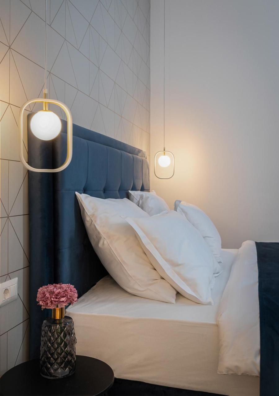 Pierrot & Pierrette Apartment